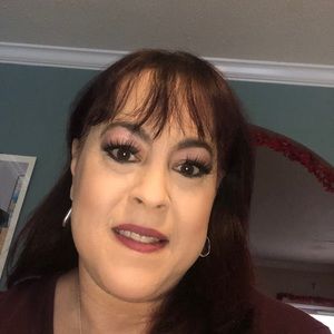 Meet your Posher, Vicky